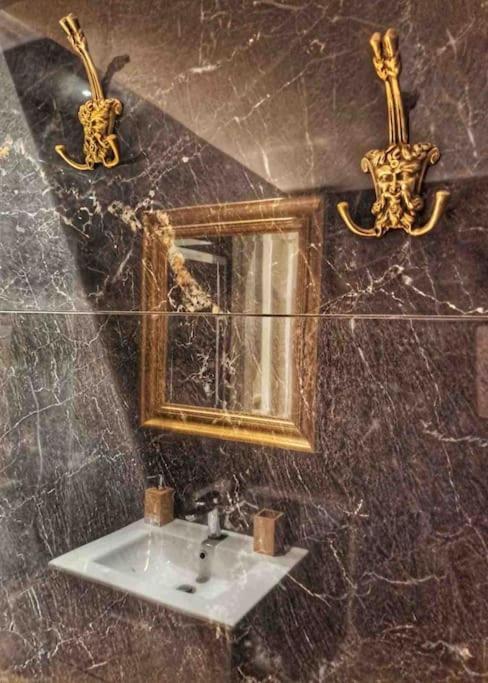 Royal Blue Grand Suite No 4 Piraeus Port Kültér fotó